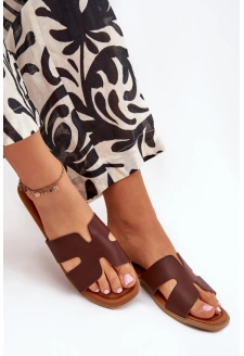 Klapki Damskie Płaskie Z Wycięciami Ciemnobrązowe Salyra